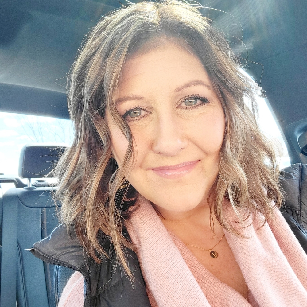 Meet your Posher, Lisa